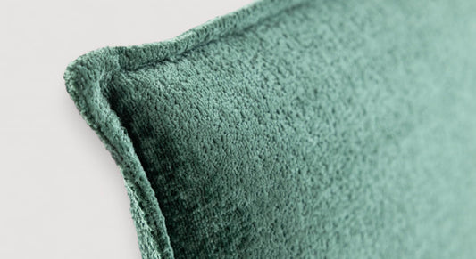 Lit coffre bouclette : la matière cocooning tendance