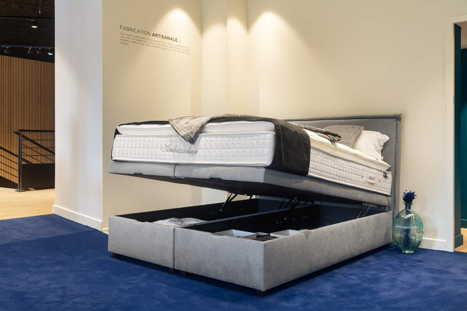 Lit coffre pas cher ou premium : que valent IKEA, Conforama, But face au haut de gamme ?