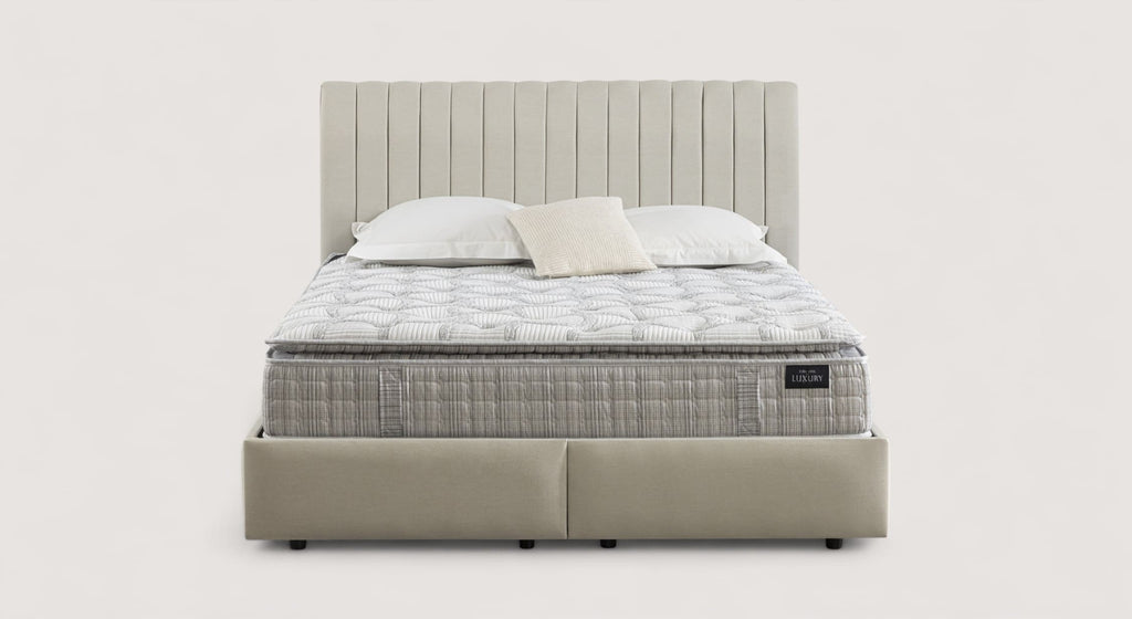 Zoom sur le matelas Florence avec un design texturé et des motifs géométriques sur le dessus et les côtés